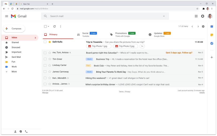 Computer, der viser startsiden Google.com.